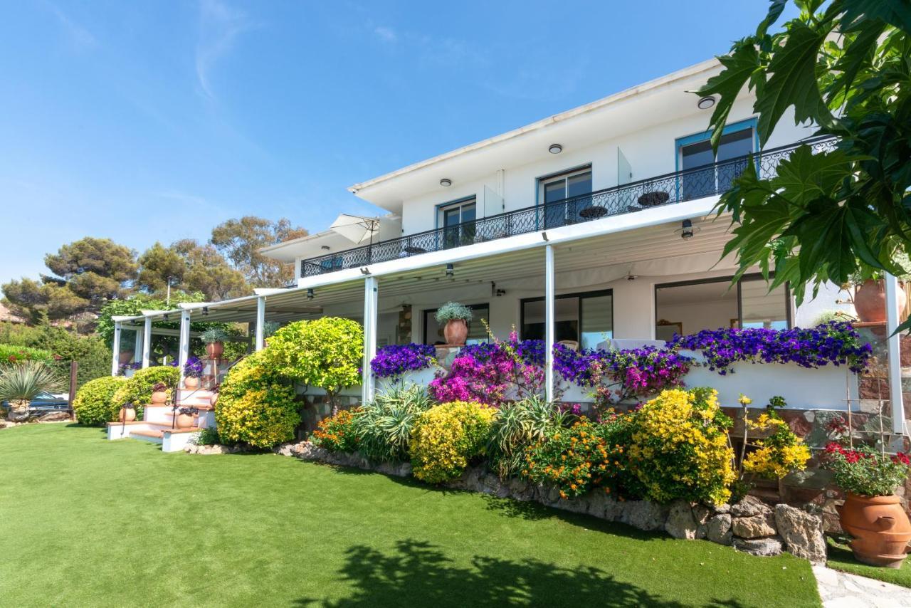 Hotel La Quietude 레지상브르 외부 사진